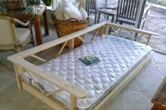 Swing Bed