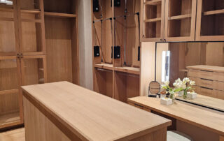 Rollingwood Owners Closet